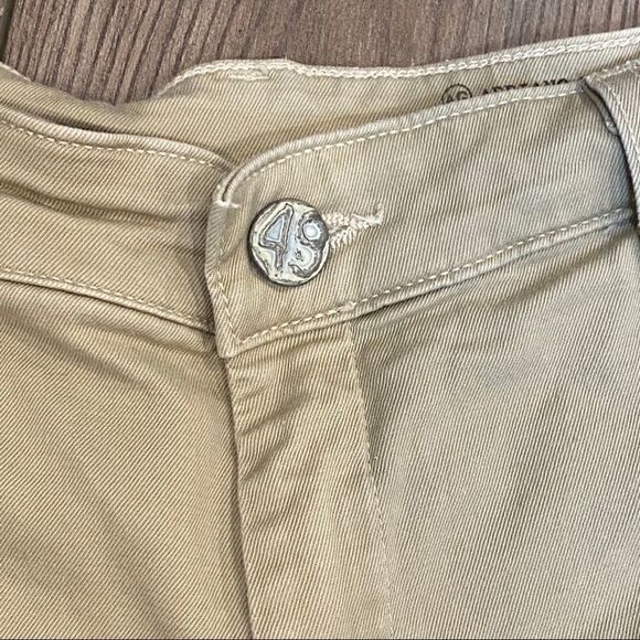 AG Adriano Goldschmeid Malibu Khaki Shorts Size 27 - Picture 2 of 7
